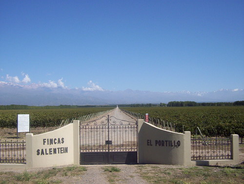 Finca El Portillo (photo by jaraya via Panoramio)